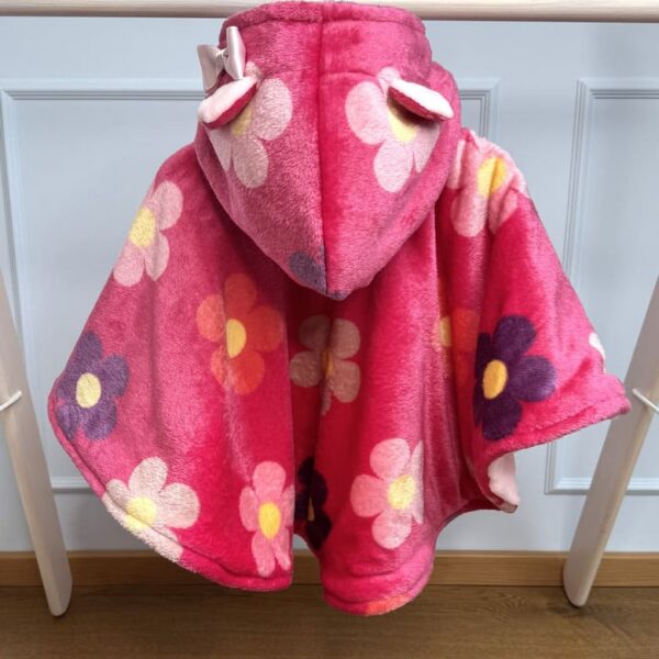 Erkroosa lilleline autosõidu poncho lapsele vanuses 1-3 aastat