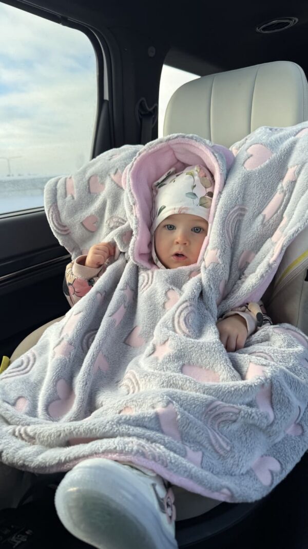 Südamete- ja tähtedega hall autosõidu poncho lapsele vanuses 0-1 aastat